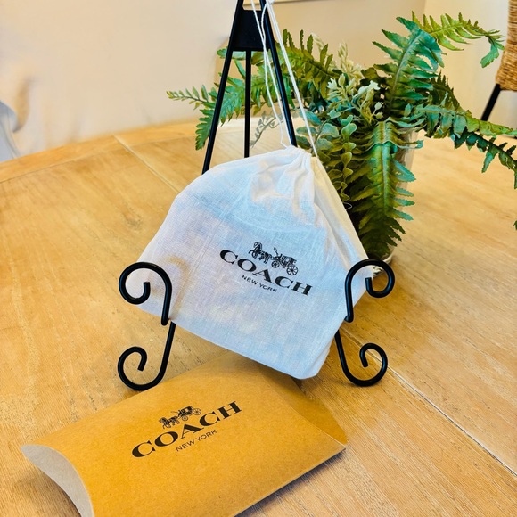 Coach Pastel Multicolor Signature Zip Wristlet - Picture 4 of 8